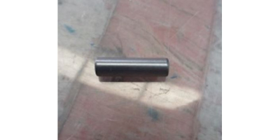 Палец поршня