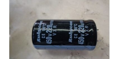 Конденсатор 220UF 450V D22х50