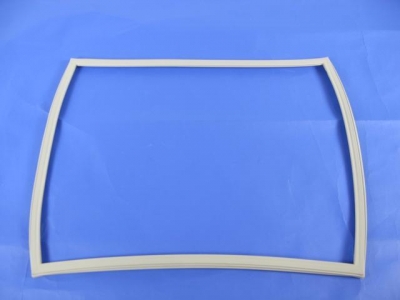 Уплотнительная резина морозильной камеры для холодильника Whirlpool 481246688651